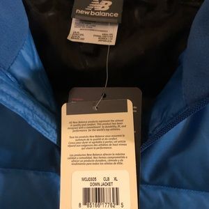 NWT New Balance Down bubble coat, blue